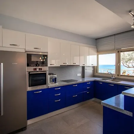 Seaside Margarita Villa *